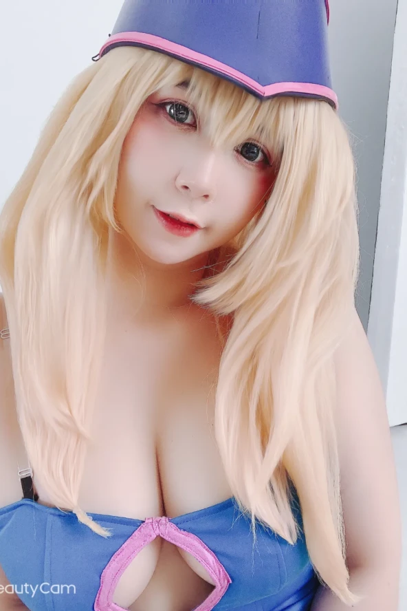 UyUy - Dark Magician Girl 4 UyUy - Dark Magician Girl