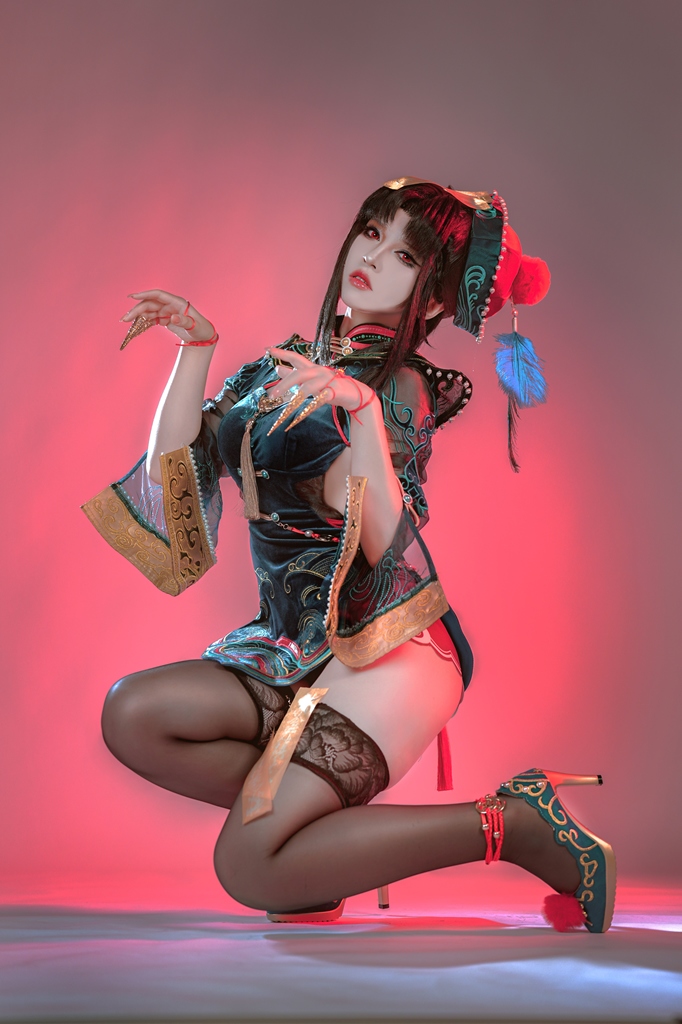 Banbanko 半半子 – Tessa (Naraka: Bladepoint) 2 Banbanko 半半子 – Tessa (Naraka: Bladepoint) 2