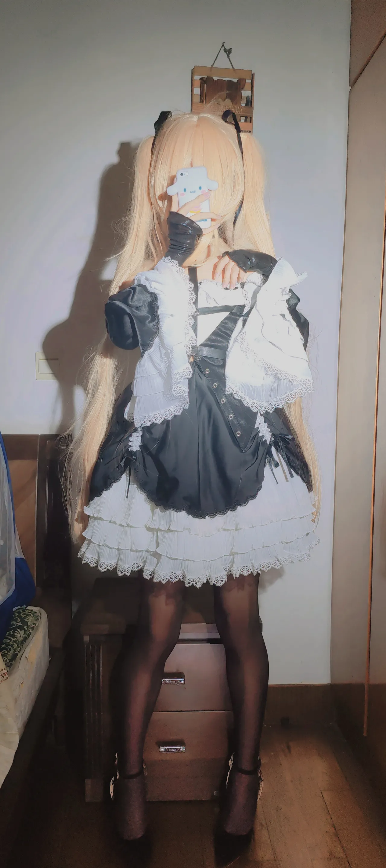 Mdrchyan - Marie Rose Mdrchyan - Marie Rose