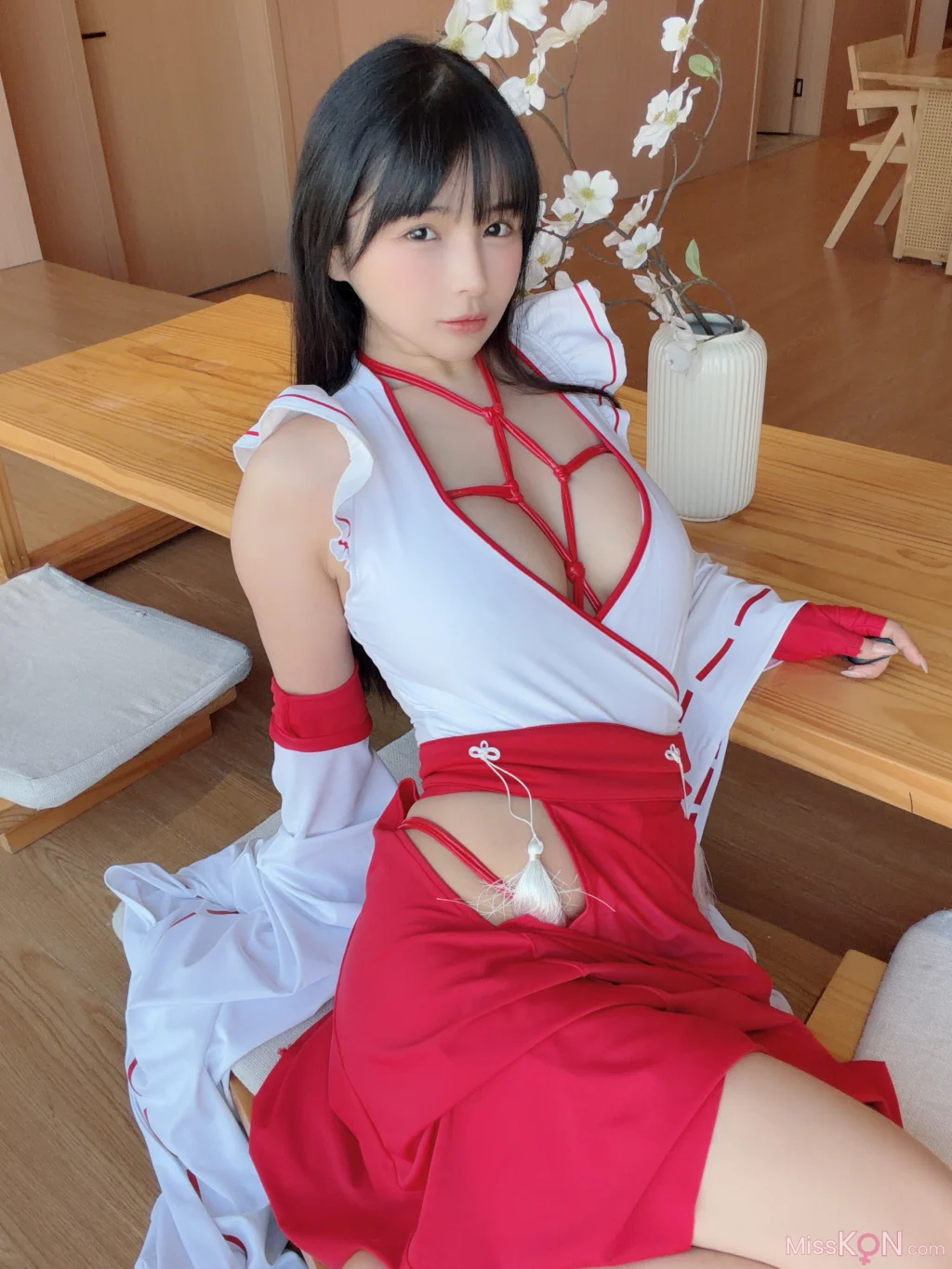 Coser@桜井宁宁: 红绳女巫 (119 photos + 2 videos) Coser@桜井宁宁: 红绳女巫 (119 photos + 2 videos)