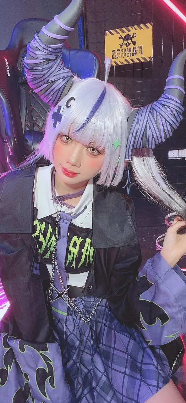 Poppachan - Laplus in new outfit Poppachan - Laplus in new outfit
