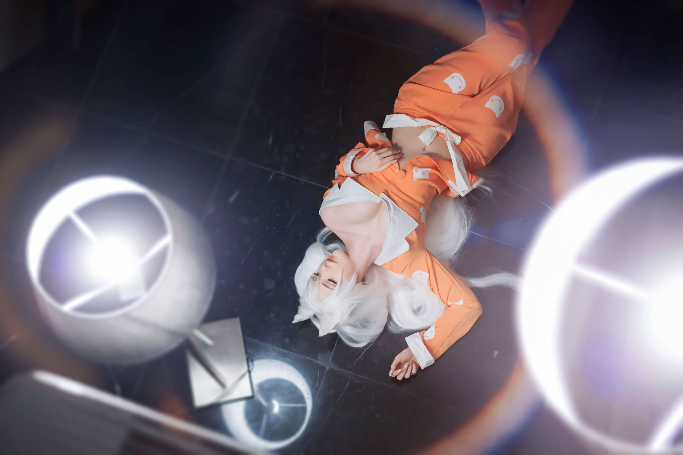 Foreign Beauty SayaTheFox - White Hair Fox Tanuki Foreign Beauty SayaTheFox - White Hair Fox Tanuki