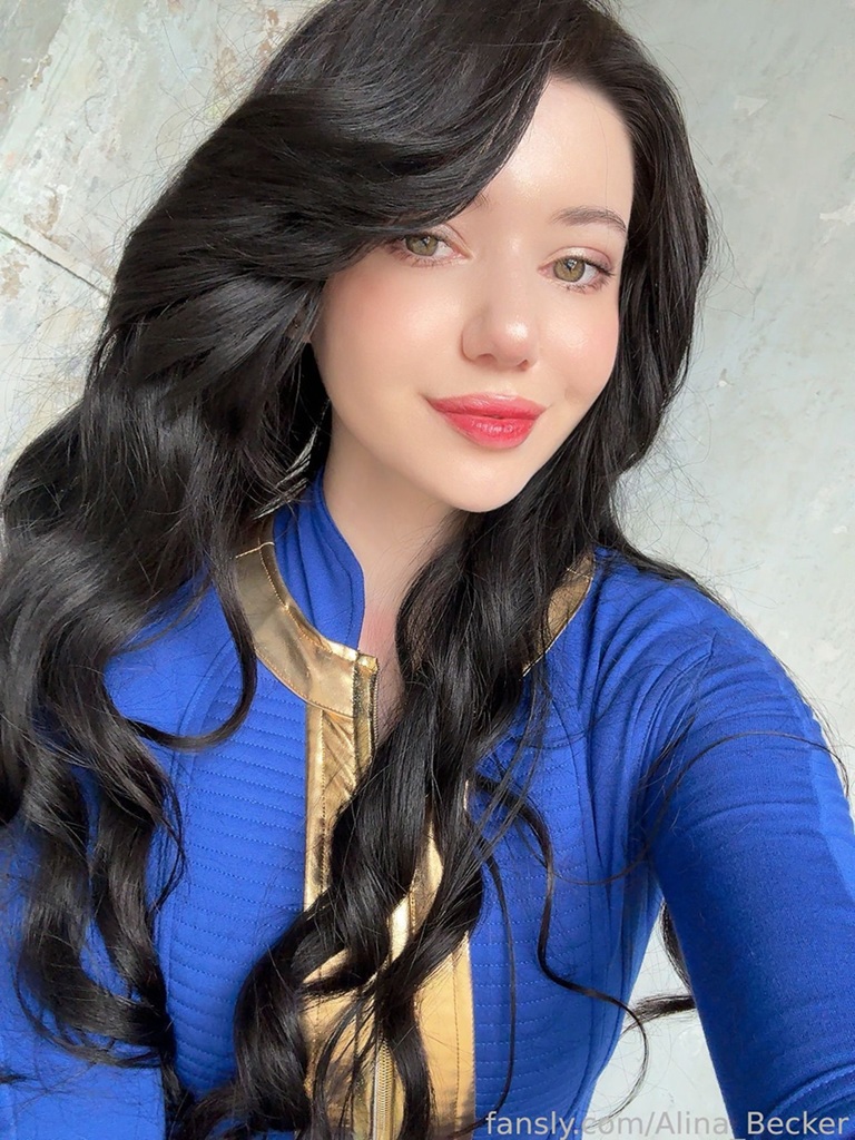 Alina Becker – Vault Dweller Alina Becker – Vault Dweller