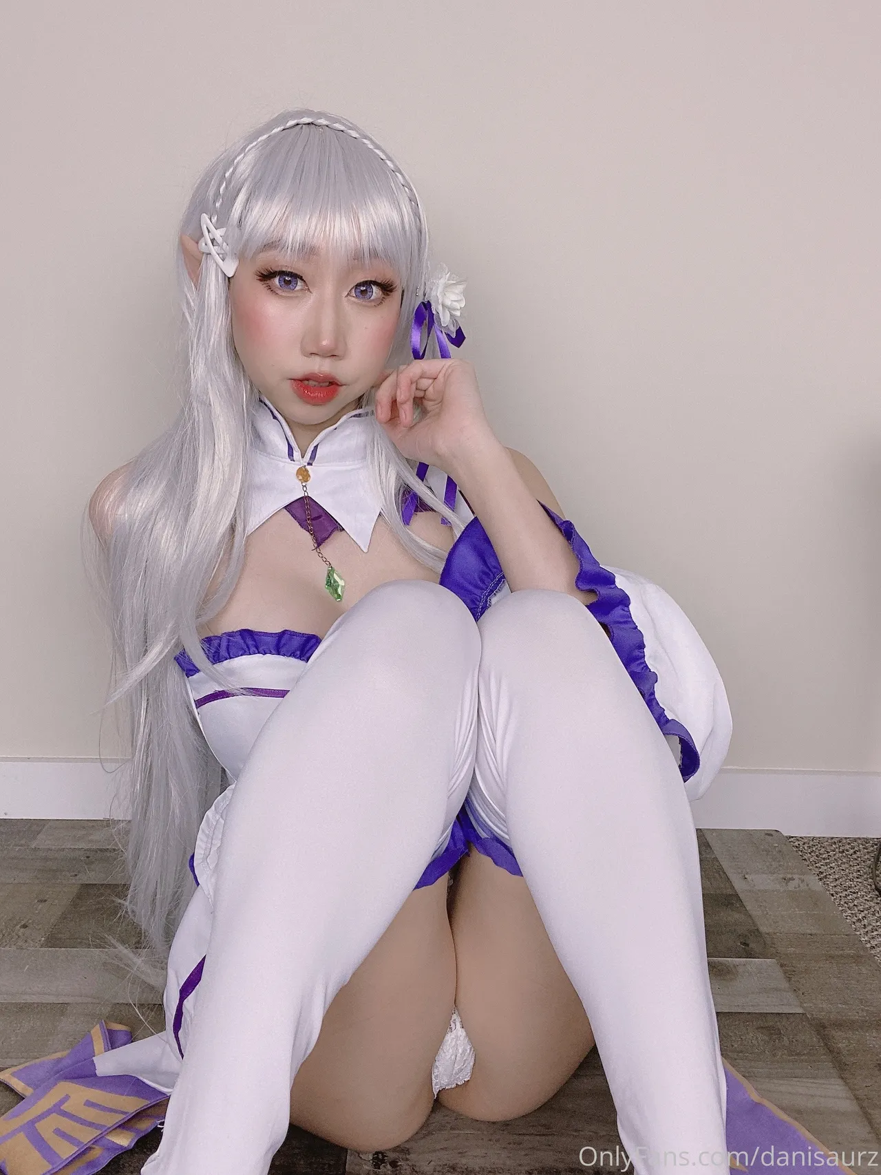 Danisaurz - Emilia Danisaurz - Emilia