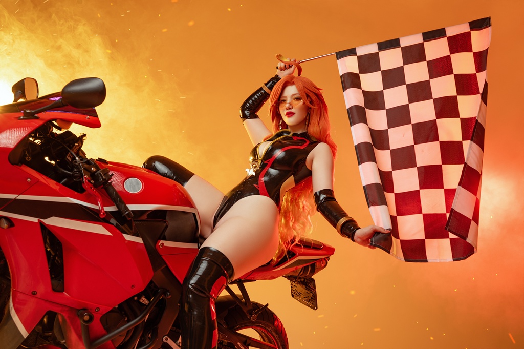 Lada Lyumos – Mavuika Race Queen 1 Lada Lyumos – Mavuika Race Queen 1
