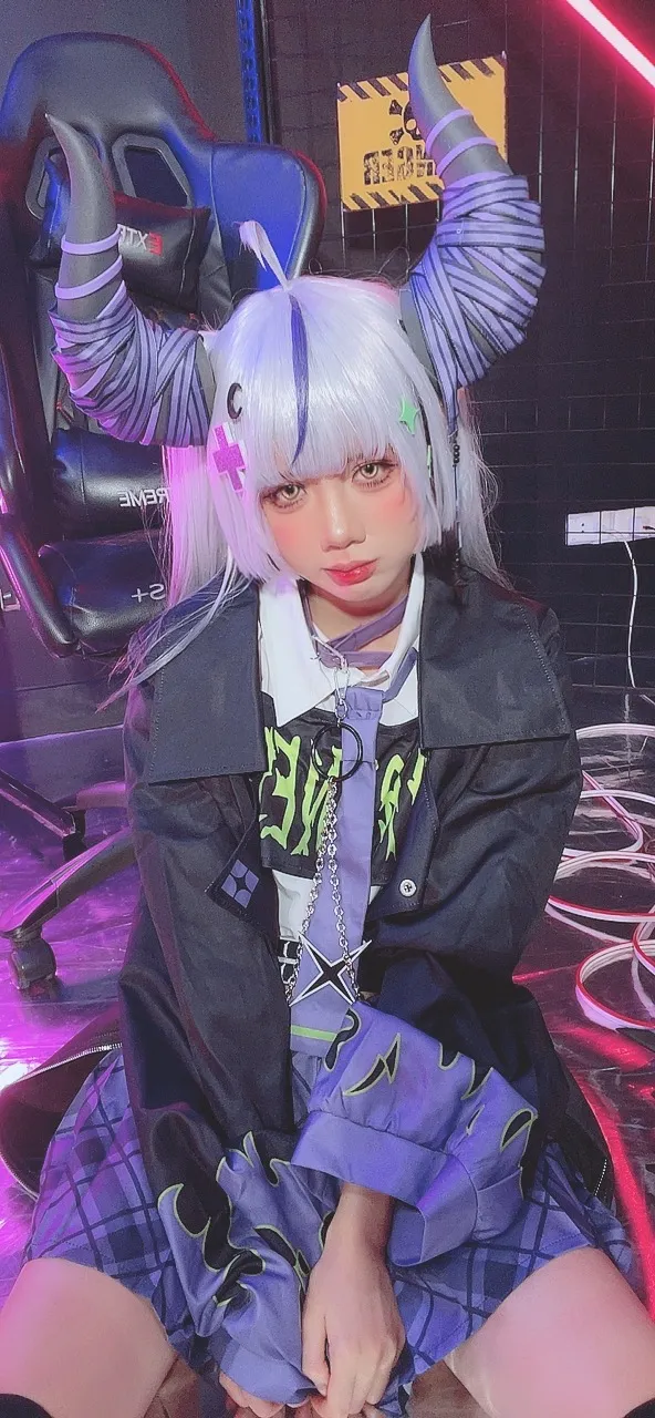 Poppachan - Laplus in new outfit Poppachan - Laplus in new outfit
