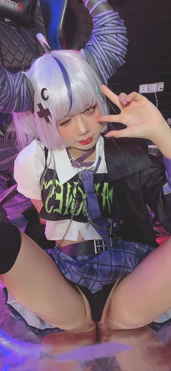 Poppachan - Laplus in new outfit Poppachan - Laplus in new outfit
