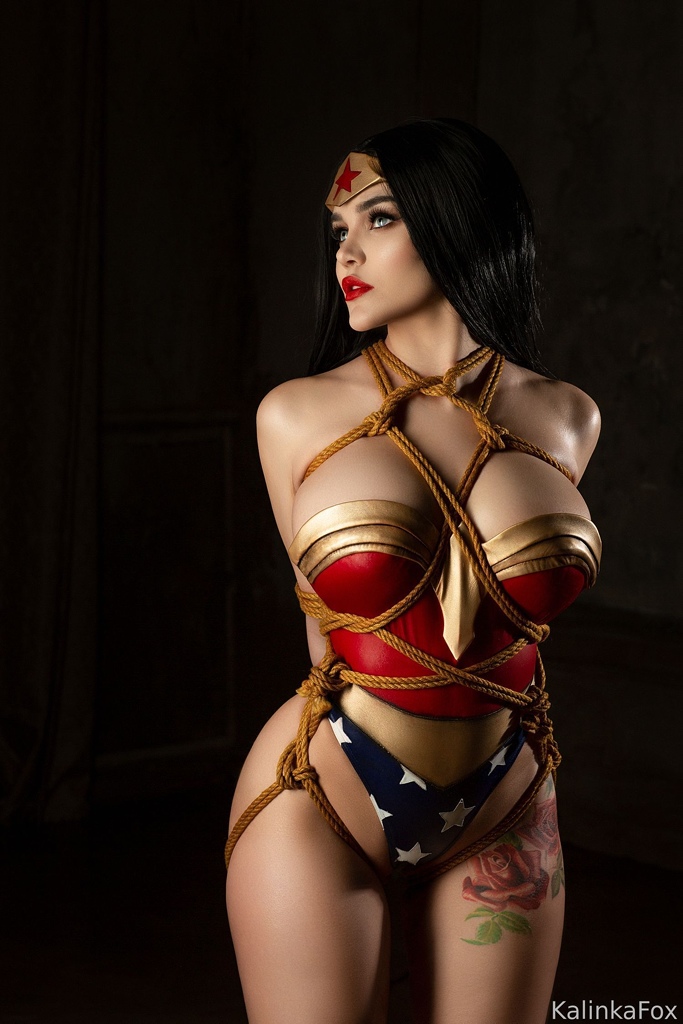 Kalinka Fox – Wonder Woman Shibari 1 Kalinka Fox – Wonder Woman Shibari 1