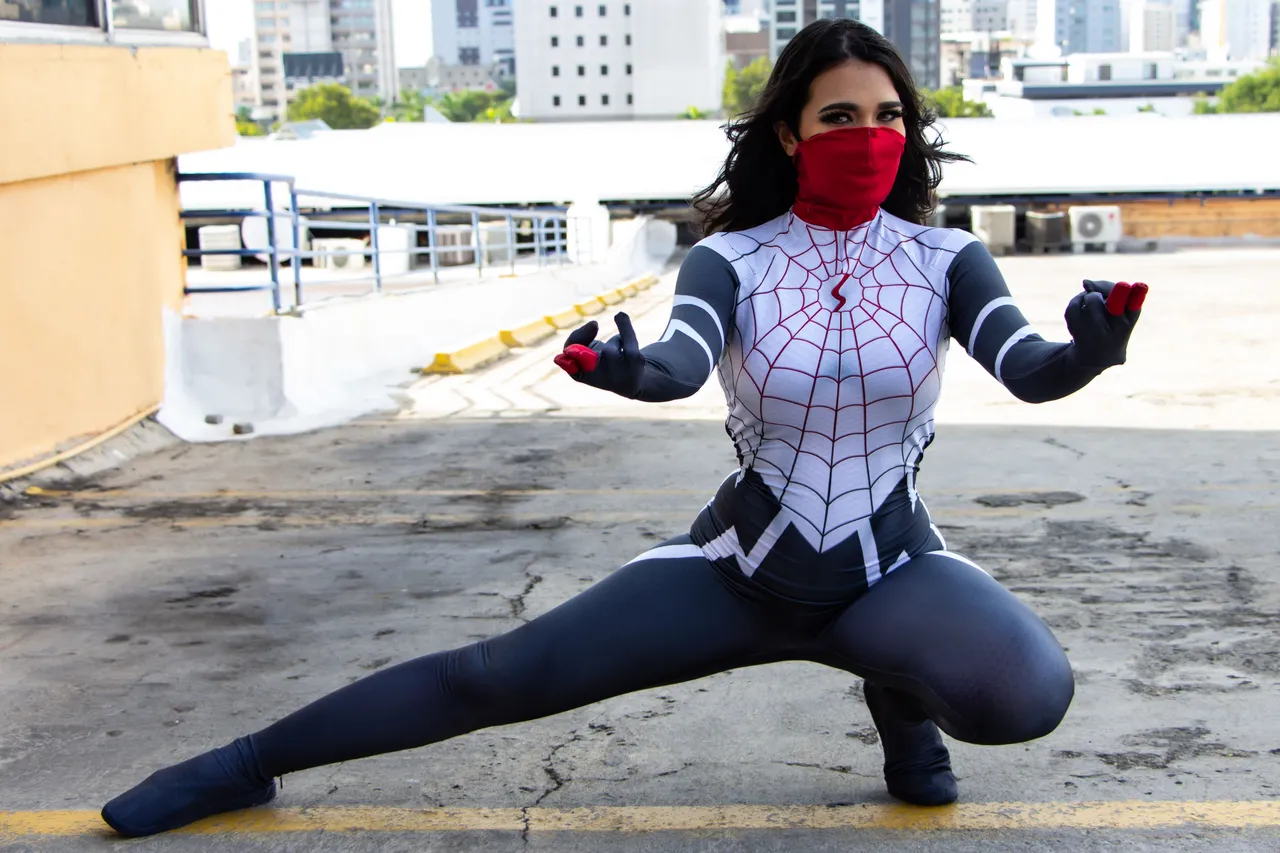 Caroangulito – Silk & Spider-Gwen Caroangulito – Silk & Spider-Gwen