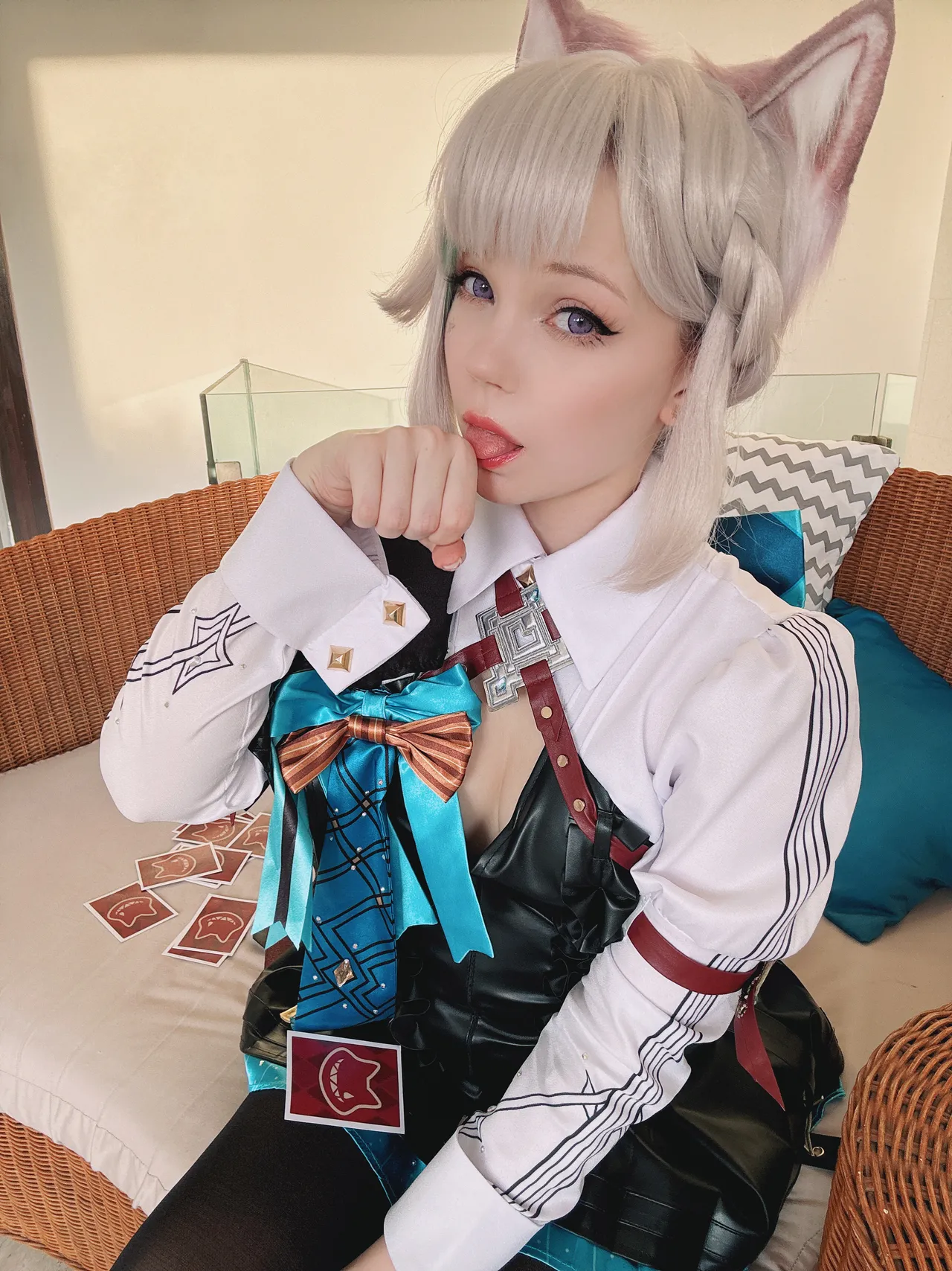 Caticornplay - Lynette Caticornplay - Lynette