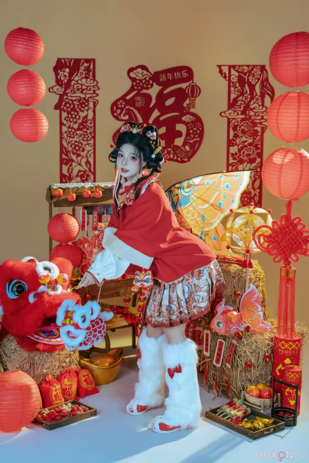 Coser@yuuhui Yuhui: 2026 Chinese New Year Special Lion Dance Girl (131 photos + 2 videos) Coser@yuuhui Yuhui: 2026 Chinese New Year Special Lion Dance Girl (131 photos + 2 videos)