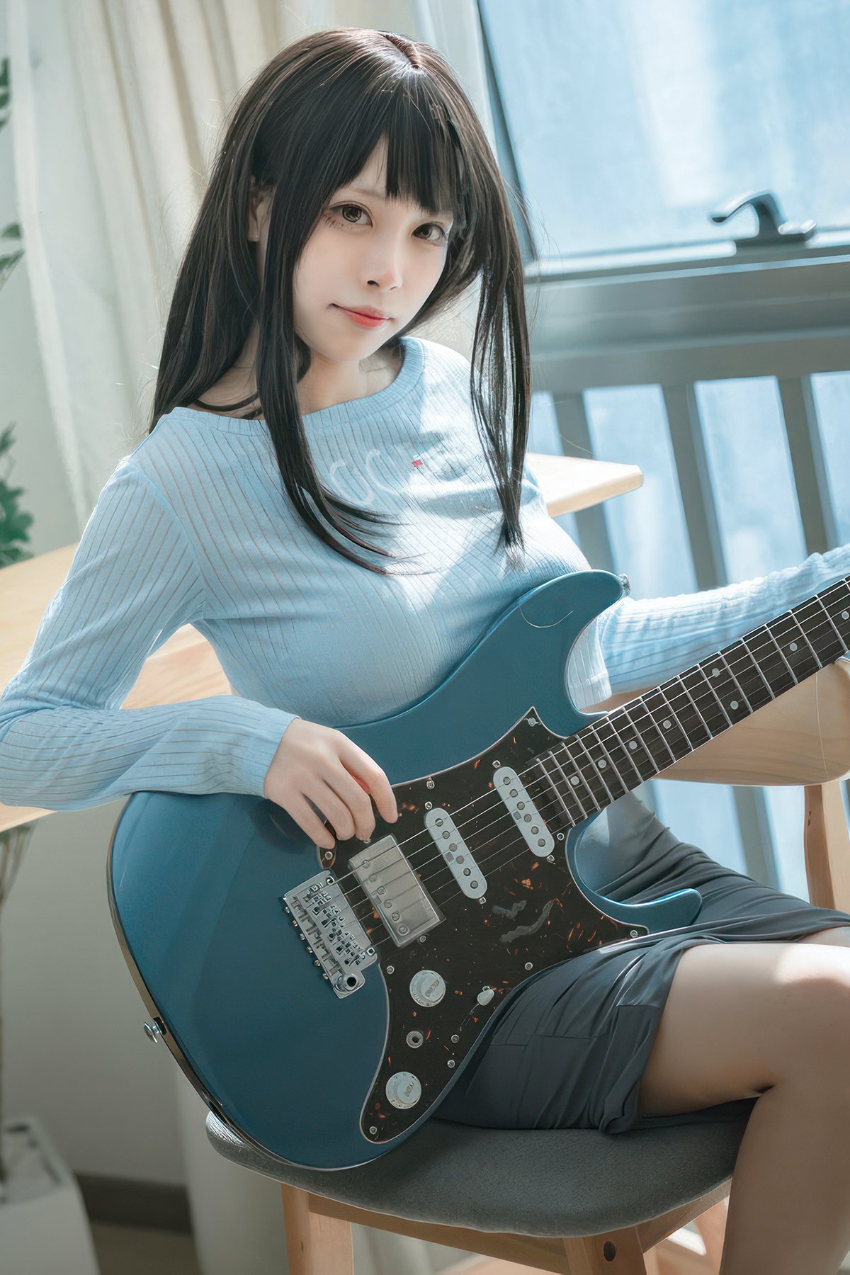 Coser@ Three Unmanned - Guitar Sister (25P) Coser@ Three Unmanned - Guitar Sister (25P)