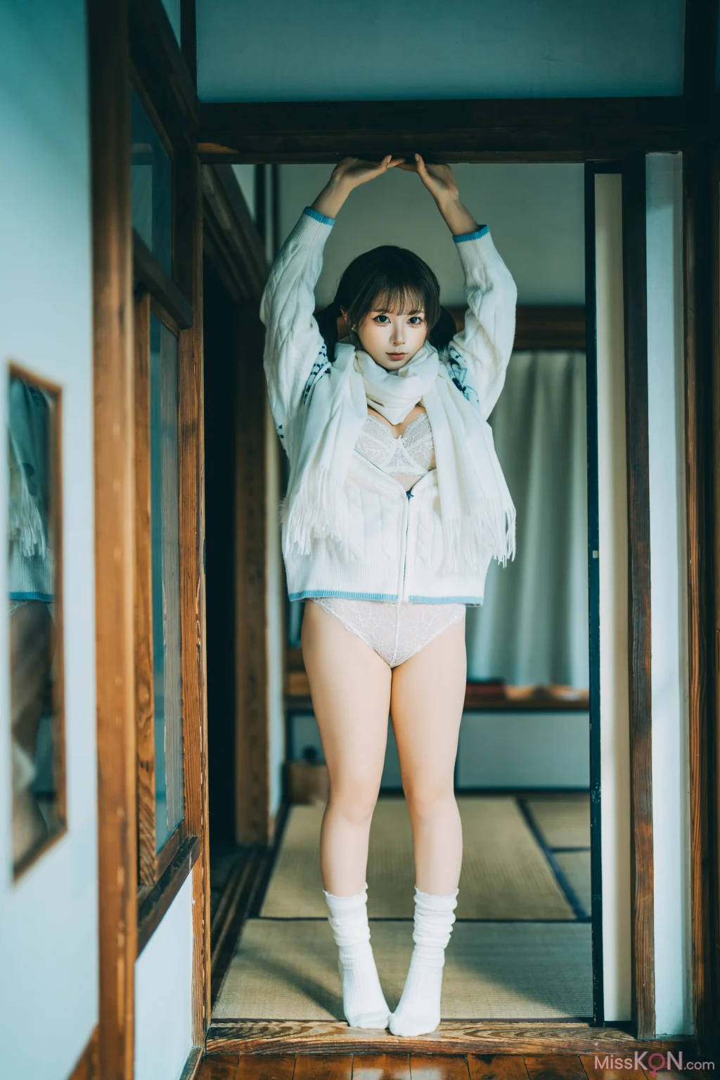 Coser@蠢沫沫 (chunmomo): 情人节 (26 photos) Coser@蠢沫沫 (chunmomo): 情人节 (26 photos)