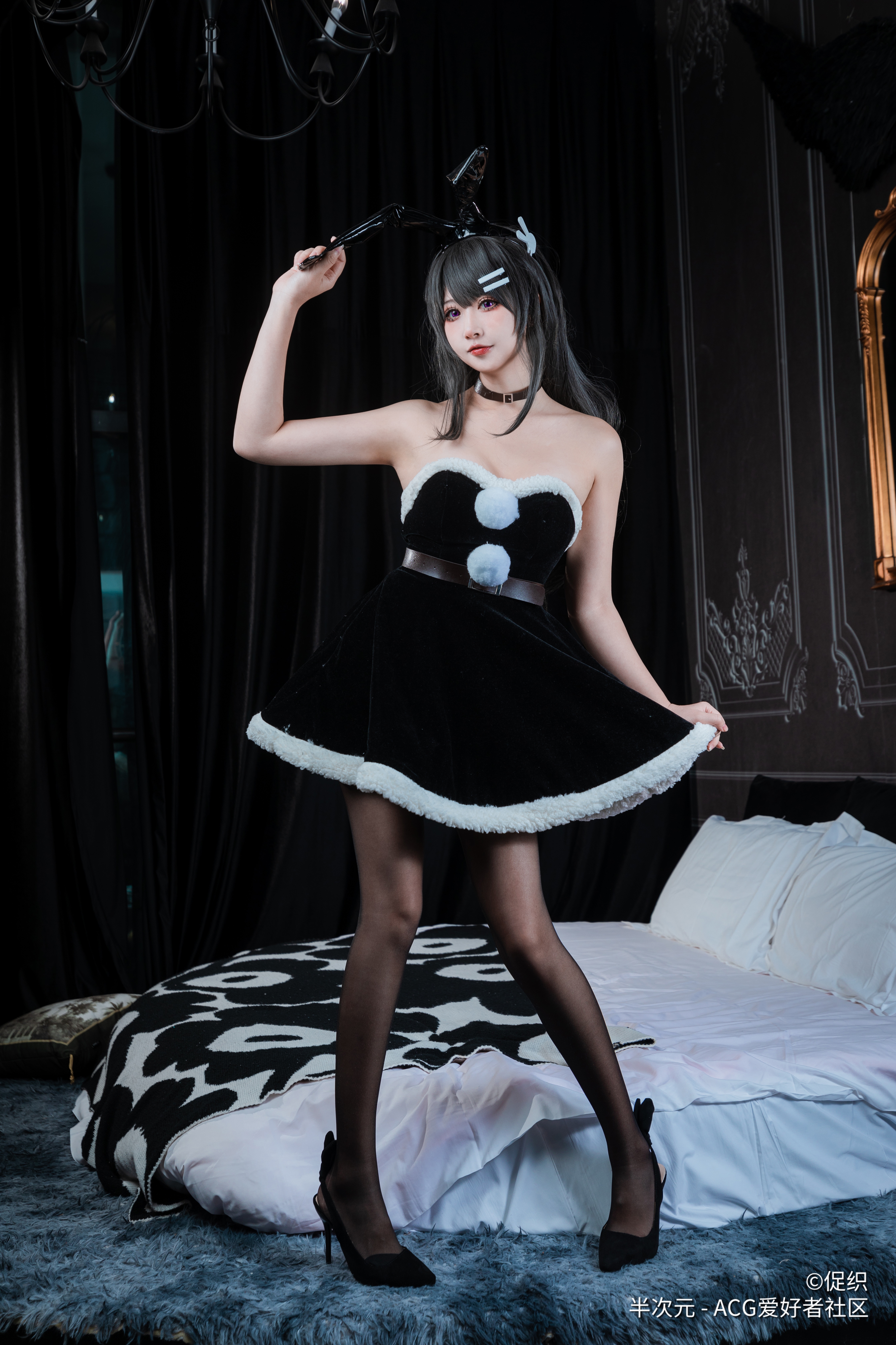 Sakurajima Mai Christmas cos is a Christmas handmade (black) version of hemp... Sakurajima Mai Christmas cos is a Christmas handmade (black) version of hemp...