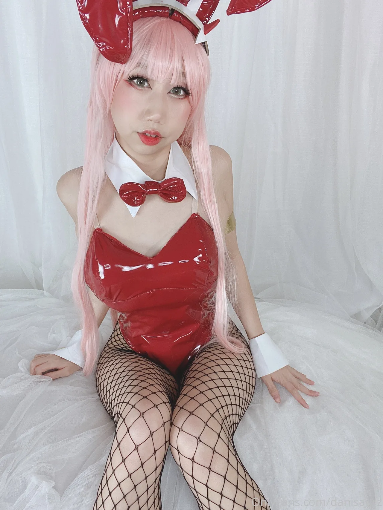 Danisaurz - Bunny Zero Two Danisaurz - Bunny Zero Two