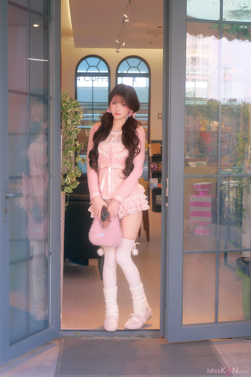 Coser@鹿八岁: 恋爱日记 (284 photos + 2 videos) Coser@鹿八岁: 恋爱日记 (284 photos + 2 videos)