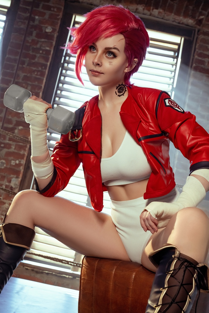 Helly von Valentine (Disharmonica) – Vi Arcane Helly von Valentine (Disharmonica) – Vi Arcane