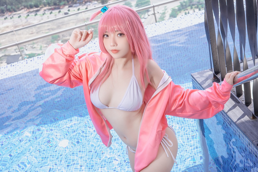 Messie Huang – Bocchi Swimsuit Messie Huang – Bocchi Swimsuit