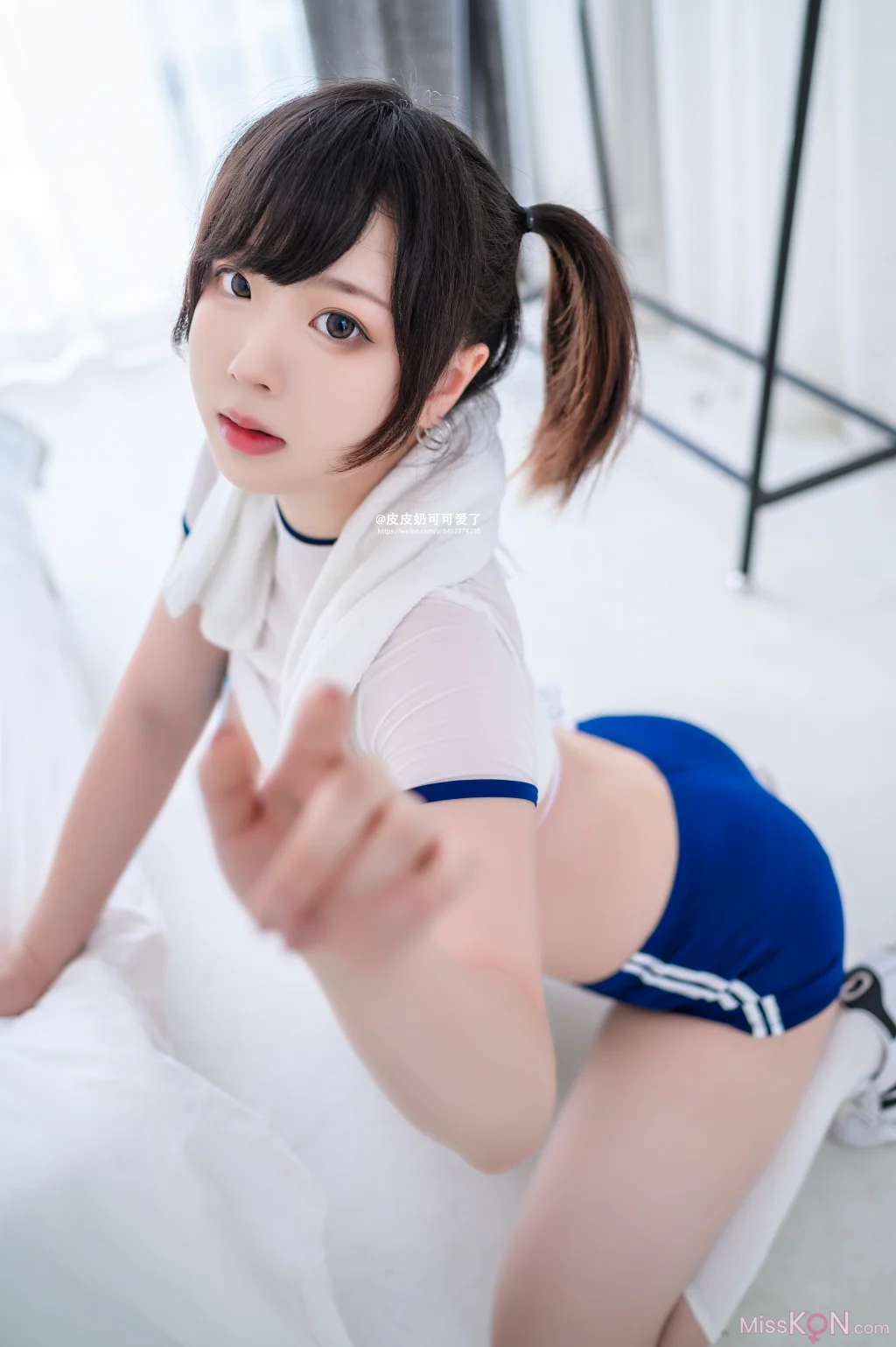 Coser@Pipi Milk is so cute: See-through gymnastics outfit (50 photos) Coser@Pipi Milk is so cute: See-through gymnastics outfit (50 photos)