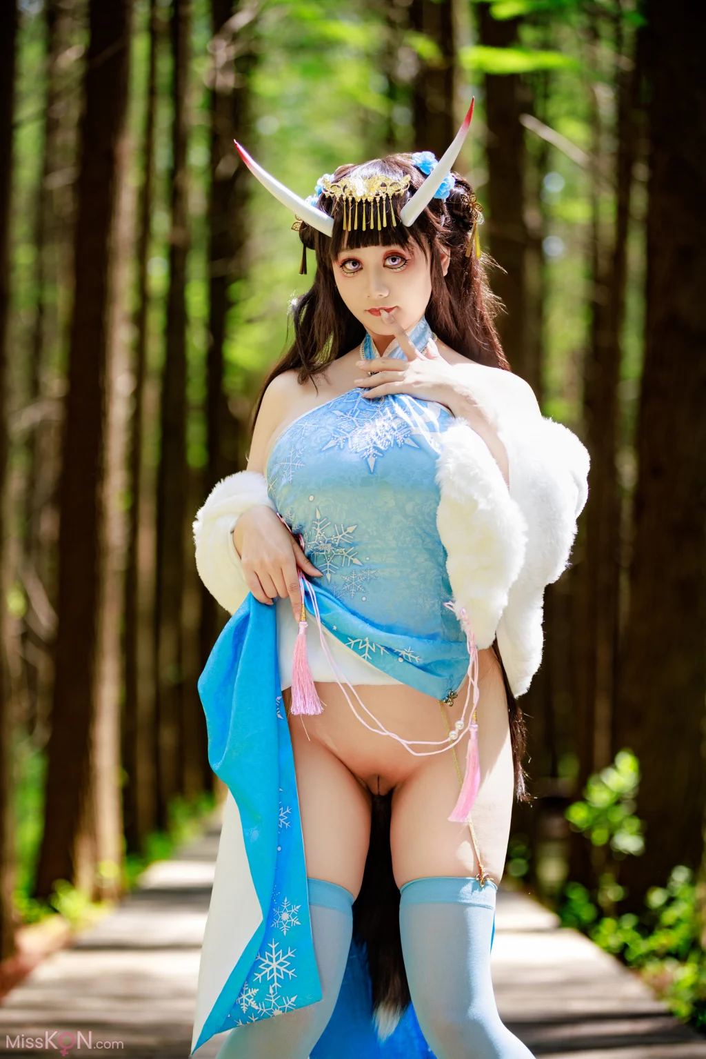 Coser@ Axue Xue: Noyo cheongsam (96 photos) Coser@ Axue Xue: Noyo cheongsam (96 photos)