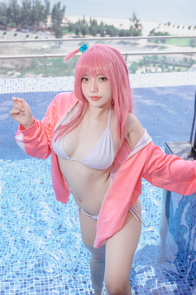 Messie Huang – Bocchi Swimsuit Messie Huang – Bocchi Swimsuit
