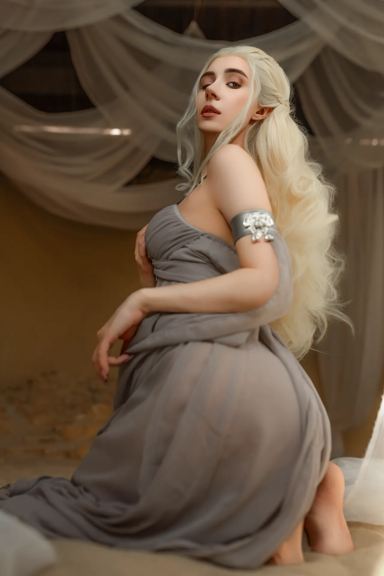 Mik Allen - Daenerys Mik Allen - Daenerys