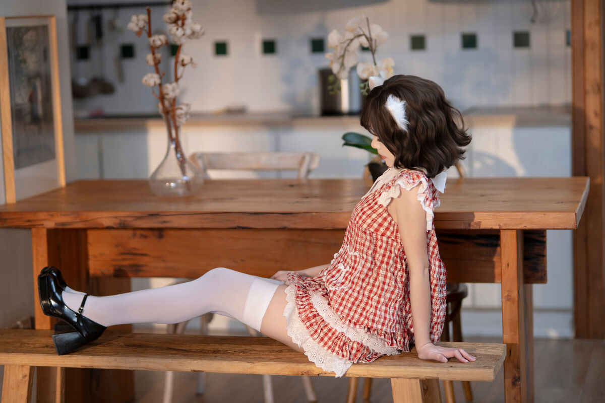 Coser@Bangni Bonnie - Chalet Meow (81P - 3V) Coser@Bangni Bonnie - Chalet Meow (81P - 3V)