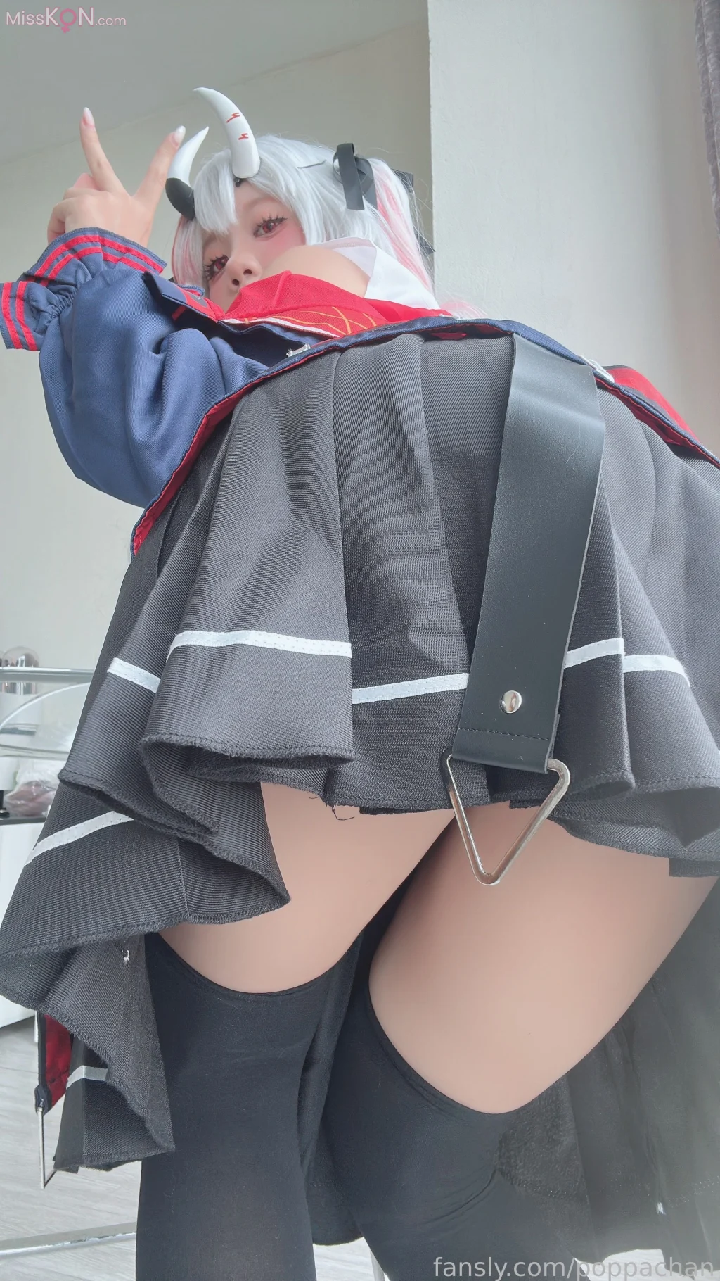 Coser@PoppaChan: Nakiri Ayame (19 photos) Coser@PoppaChan: Nakiri Ayame (19 photos)