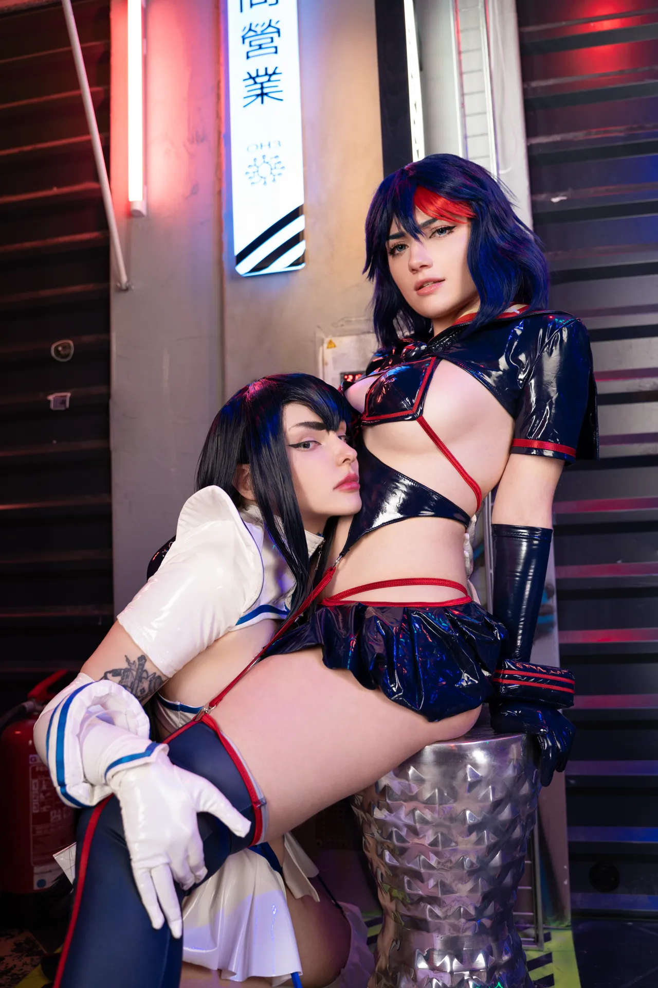 CarryKey & HioshiCos - Ryuko & Satsuki CarryKey & HioshiCos - Ryuko & Satsuki