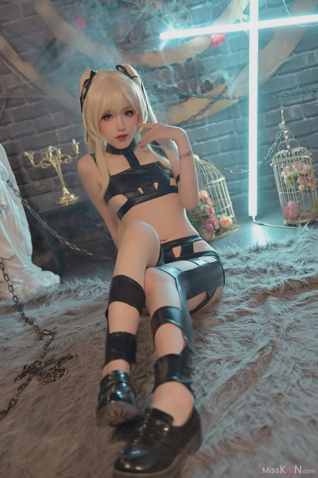 Coser@钛合金TiTi: 英梨梨束缚衣 (16 photos) Coser@钛合金TiTi: 英梨梨束缚衣 (16 photos)