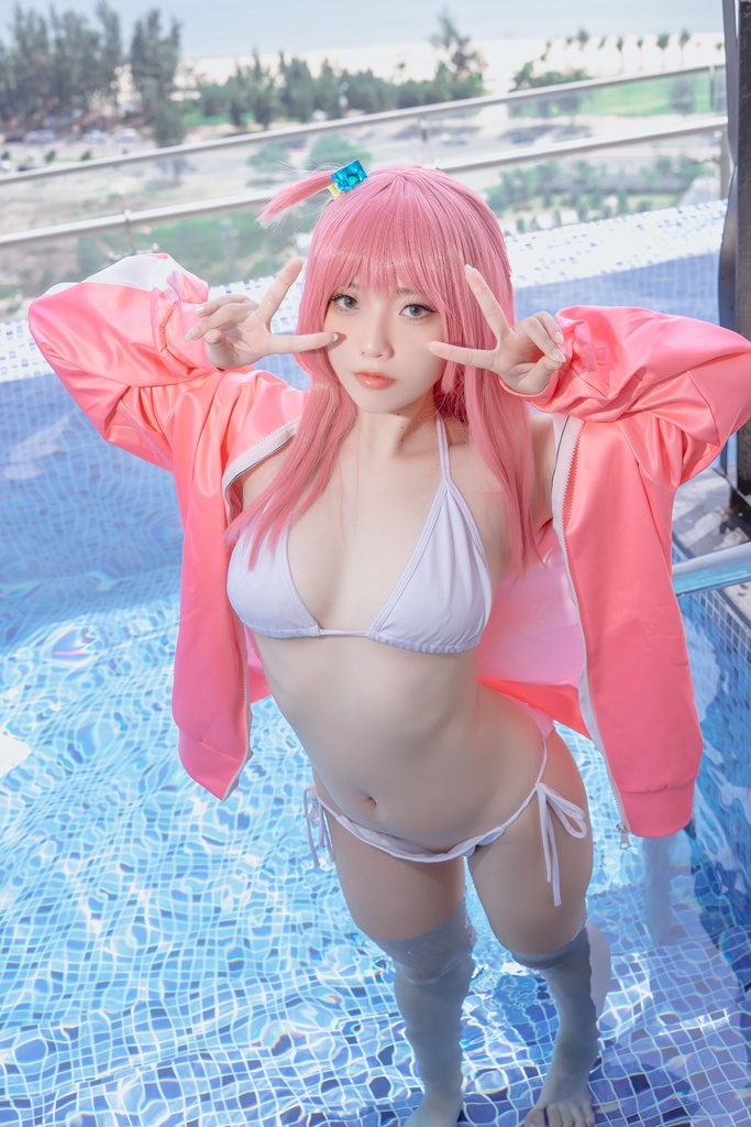 Messie Huang – Bocchi Swimsuit Messie Huang – Bocchi Swimsuit