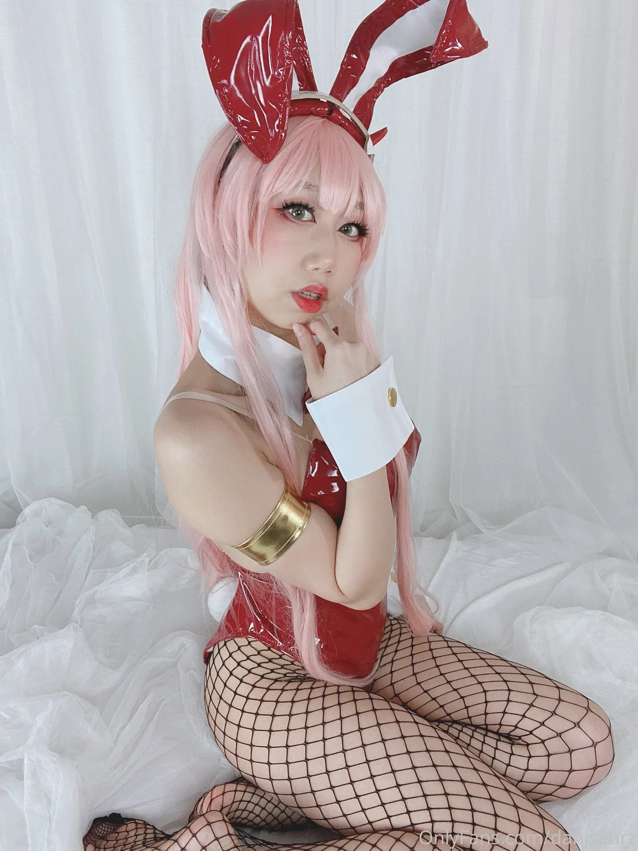 Danisaurz - Bunny Zero Two Danisaurz - Bunny Zero Two
