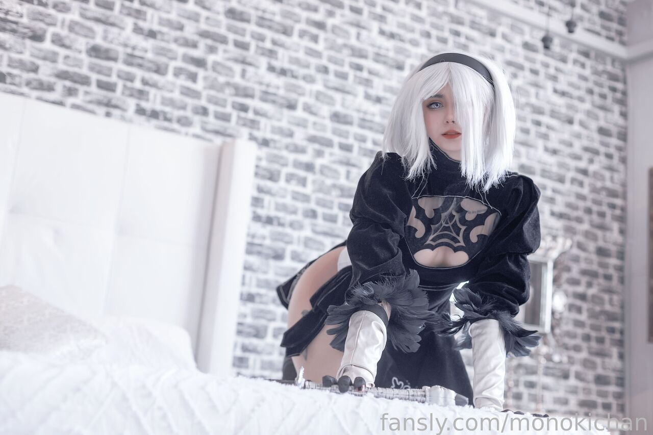 Monoki Chan - 2B Monoki Chan - 2B