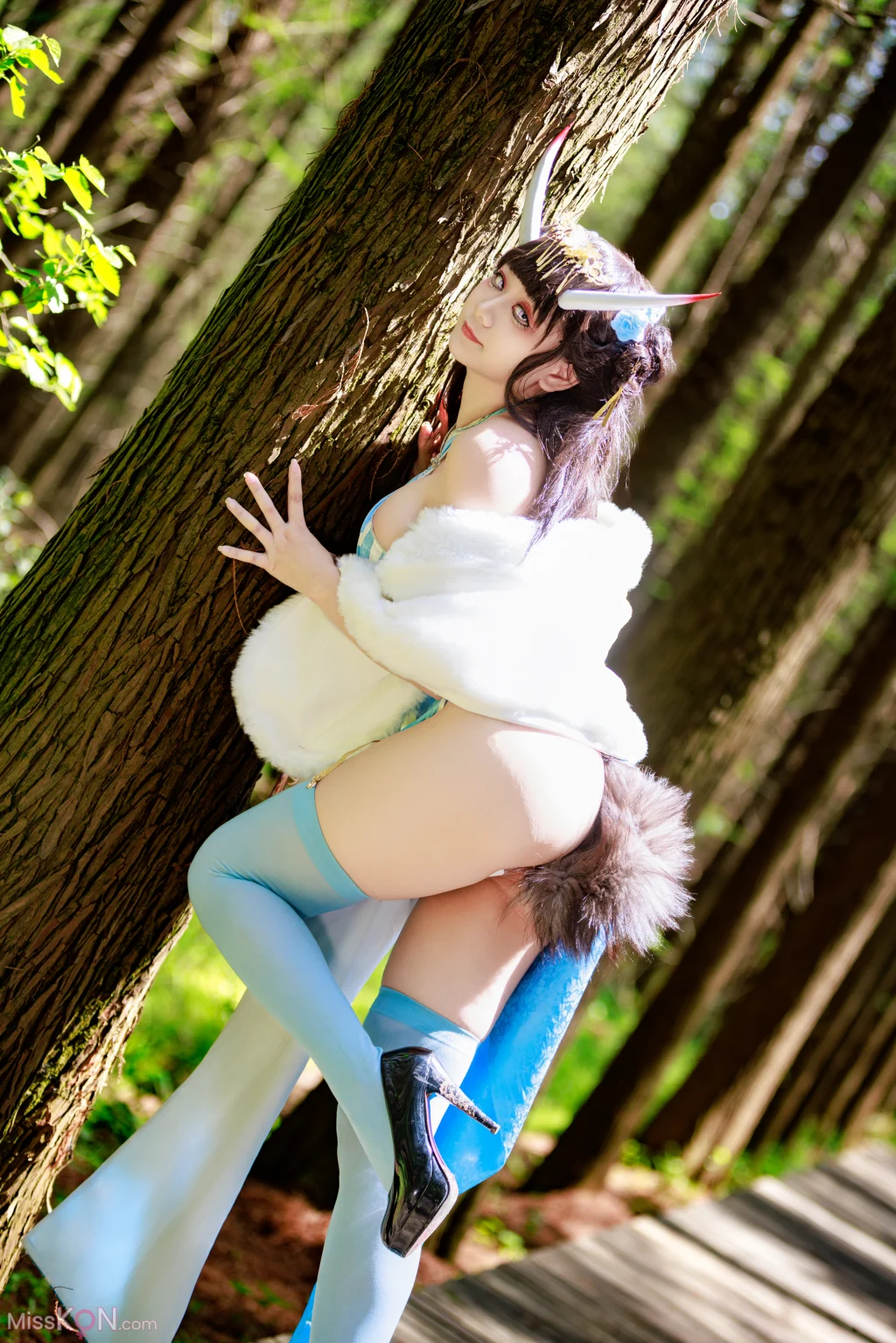 Coser@ Axue Xue: Noyo cheongsam (96 photos) Coser@ Axue Xue: Noyo cheongsam (96 photos)