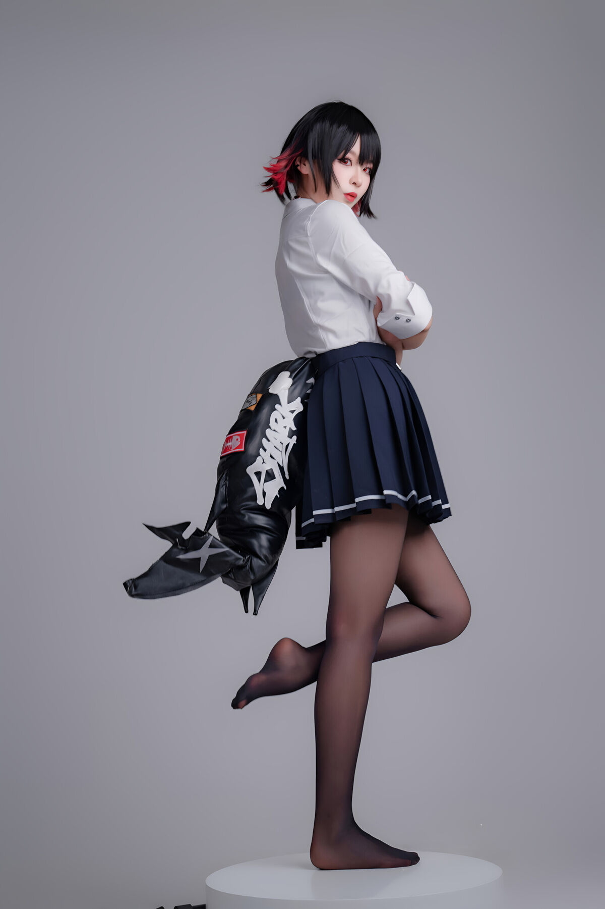 Coser@轩萧学姐 - 鲨鱼妹JK Part02 (51P) Coser@轩萧学姐 - 鲨鱼妹JK Part02 (51P)