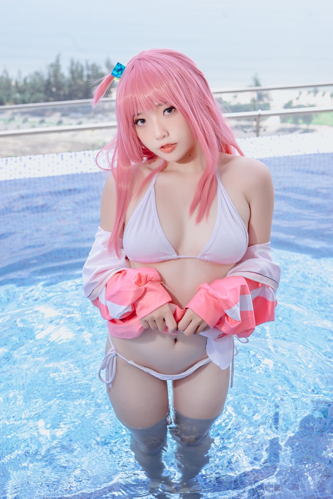 Messie Huang – Bocchi Swimsuit Messie Huang – Bocchi Swimsuit