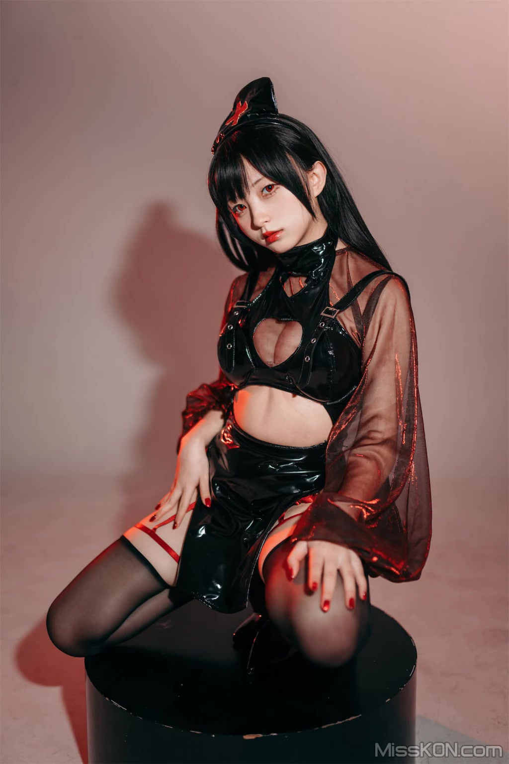 Coser@花铃: 猩红护士 (77 photos) Coser@花铃: 猩红护士 (77 photos)