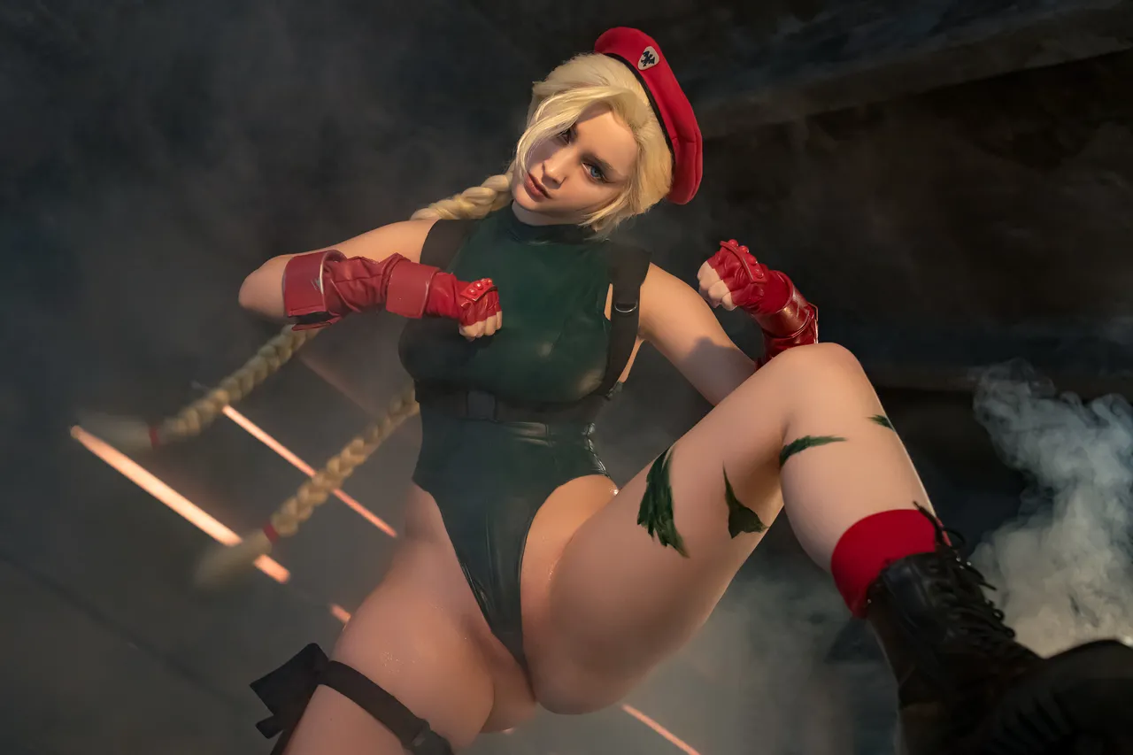 Hologana - Cammy 1 Hologana - Cammy 1