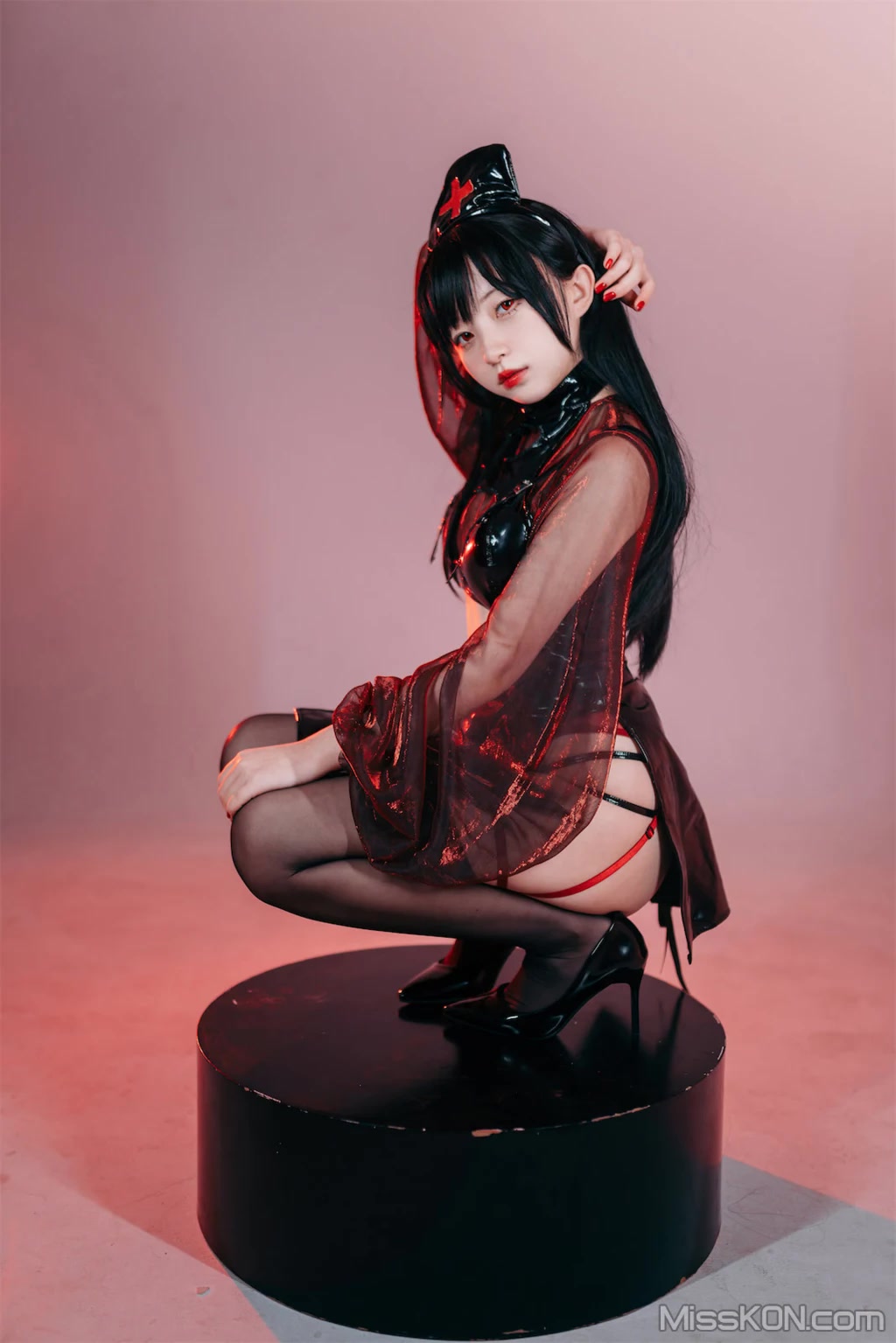 Coser@花铃: 猩红护士 (77 photos) Coser@花铃: 猩红护士 (77 photos)
