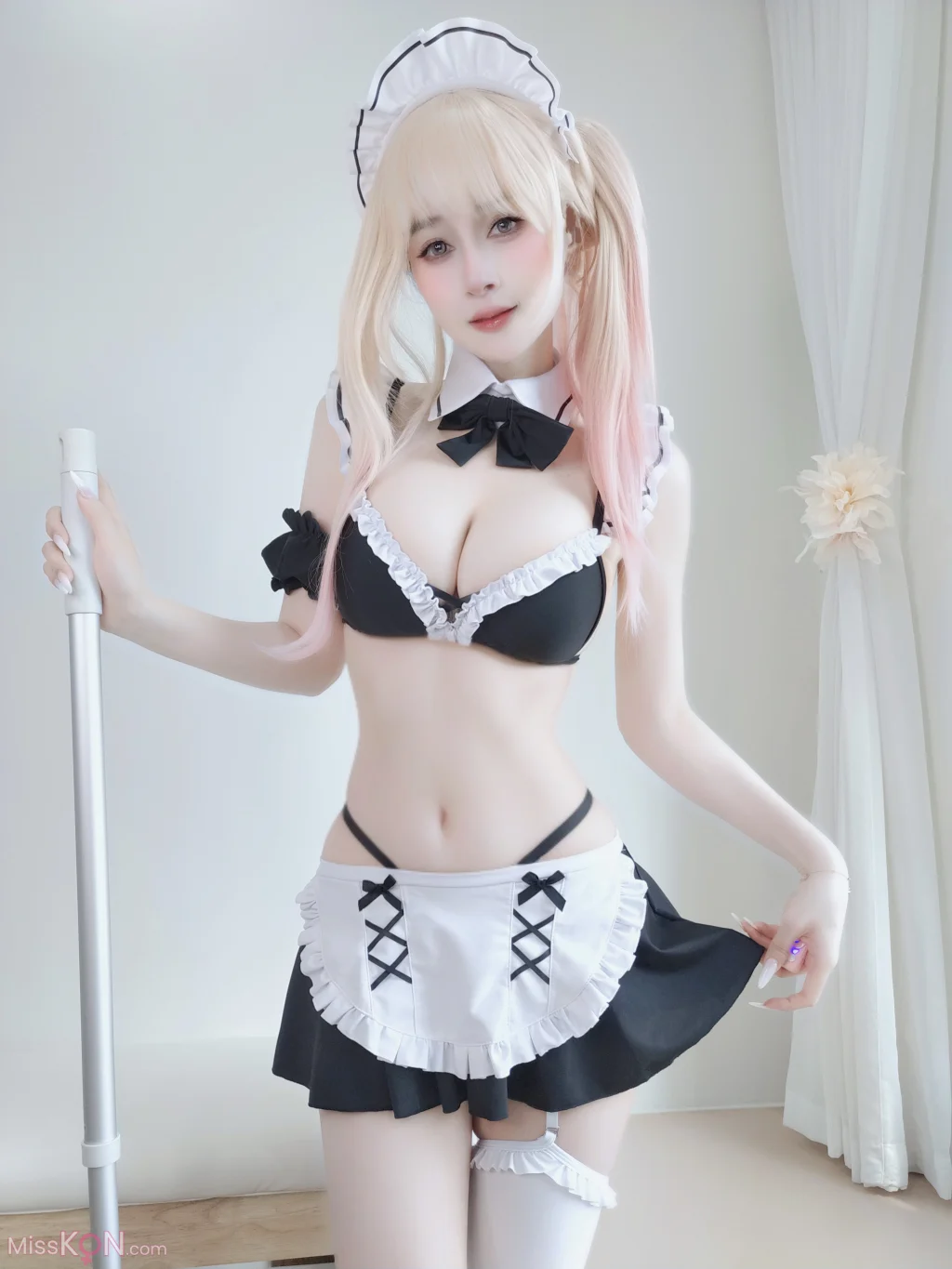 Coser@白银81: Maid Marin (62 photos) Coser@白银81: Maid Marin (62 photos)