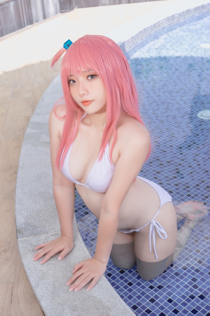 Messie Huang – Bocchi Swimsuit Messie Huang – Bocchi Swimsuit