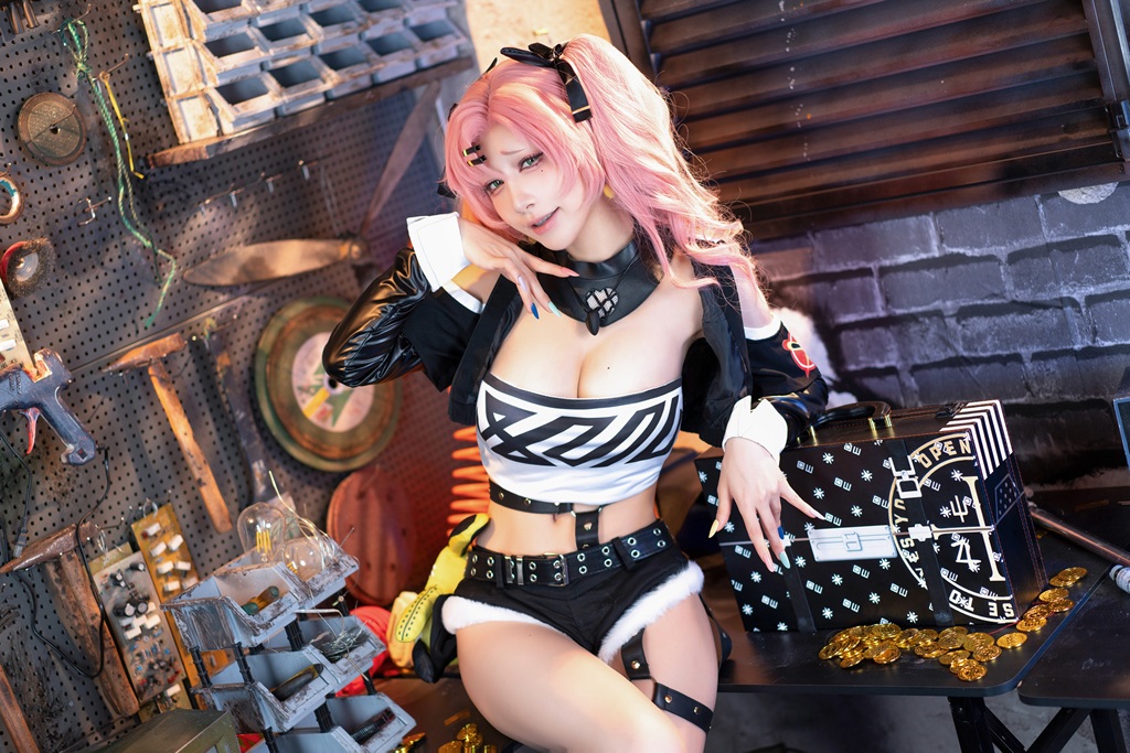 Aqua 水淼 – Nicole (Zenless Zone Zero) Aqua 水淼 – Nicole (Zenless Zone Zero)
