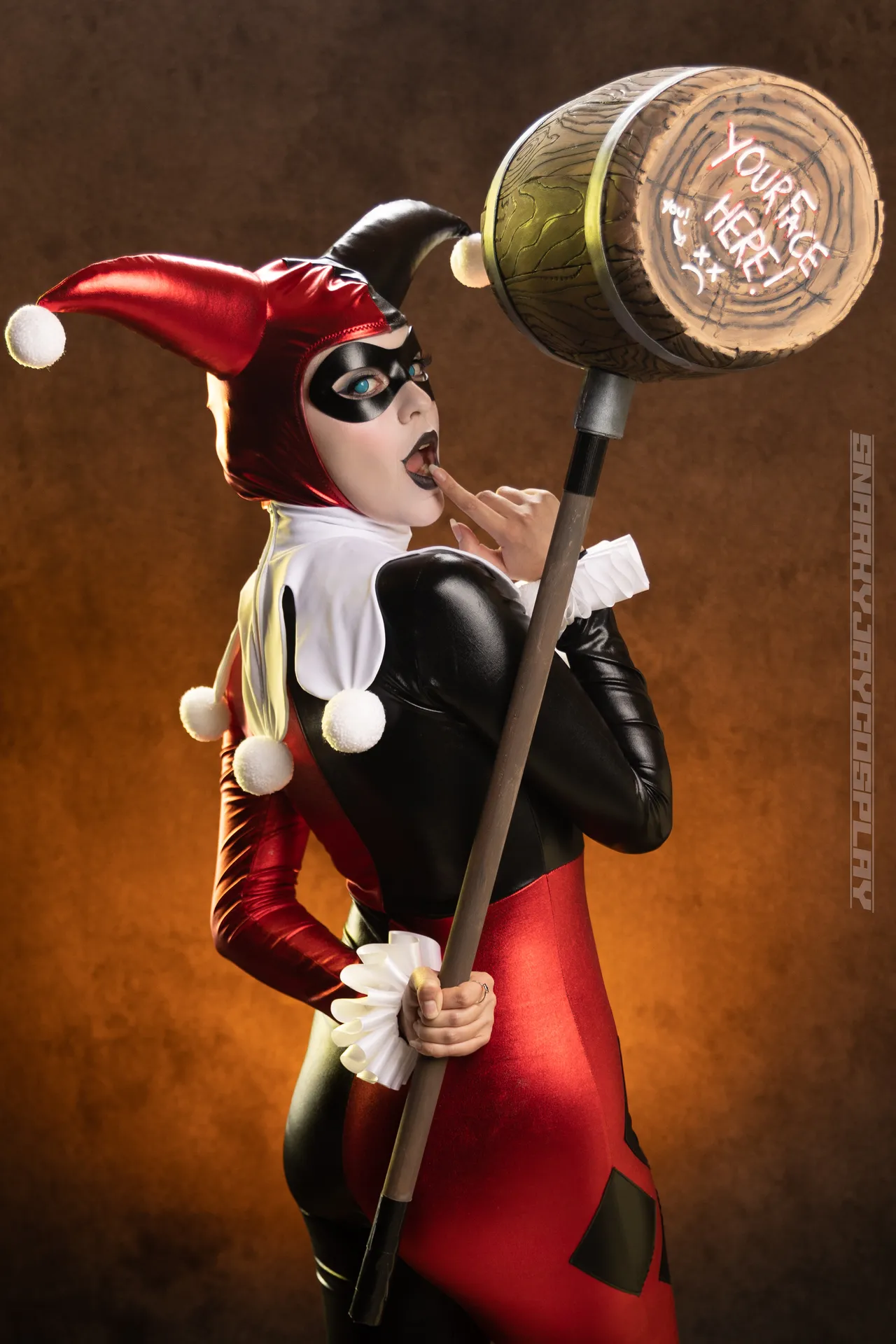 Snarky Jay – Classic Harley Quinn Snarky Jay – Classic Harley Quinn