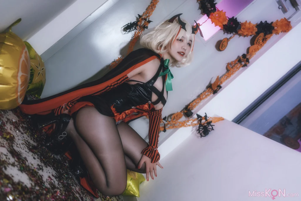 Coser@ Aban is having a great time today: Ron Halloween (28 photos) Coser@ Aban is having a great time today: Ron Halloween (28 photos)