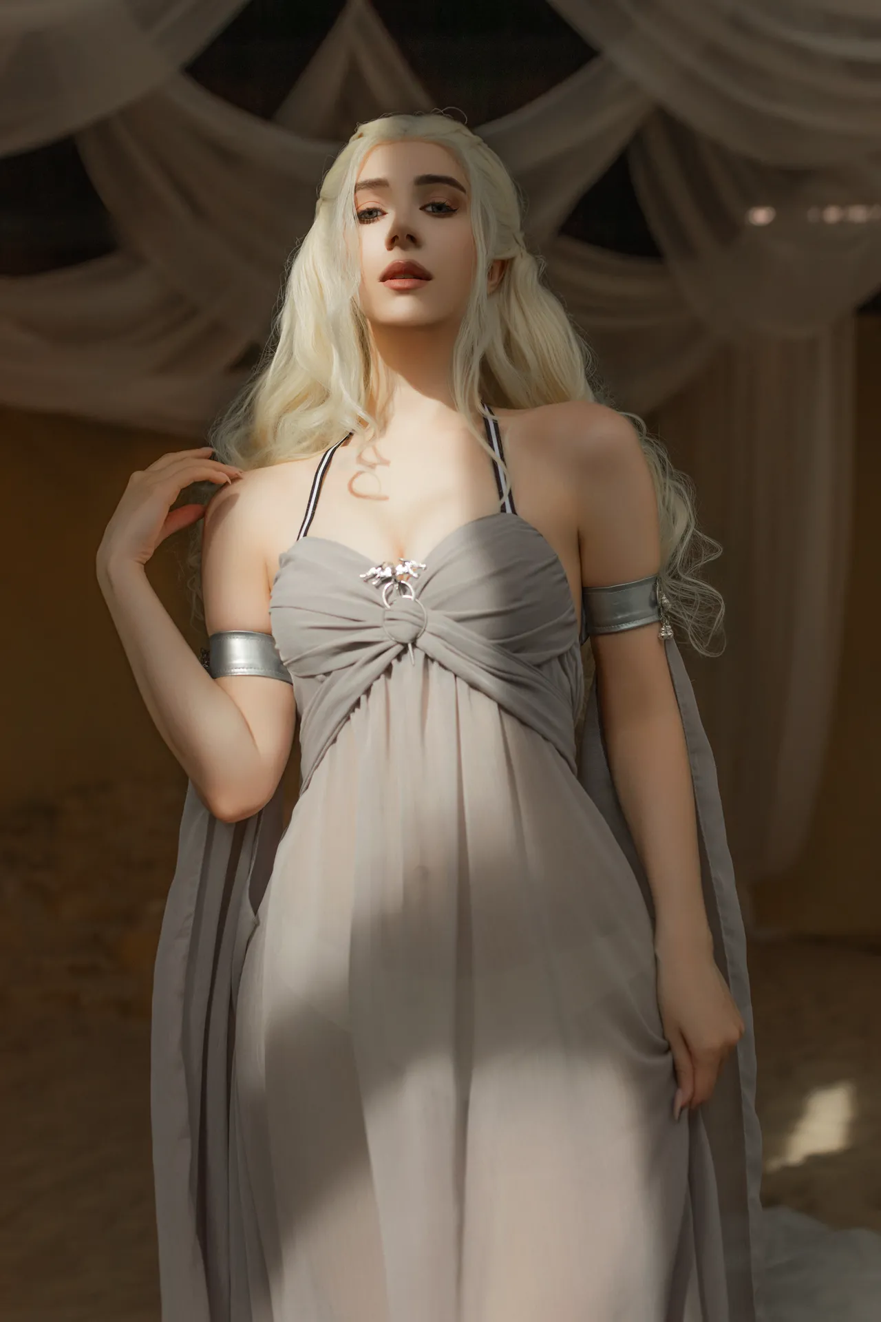 Mik Allen - Daenerys Mik Allen - Daenerys