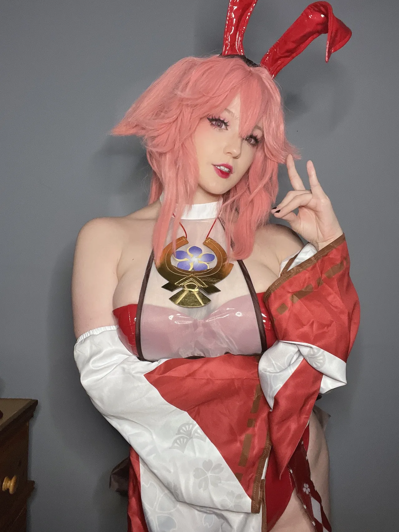 Satin Stars - Bunny Yae Miko Satin Stars - Bunny Yae Miko