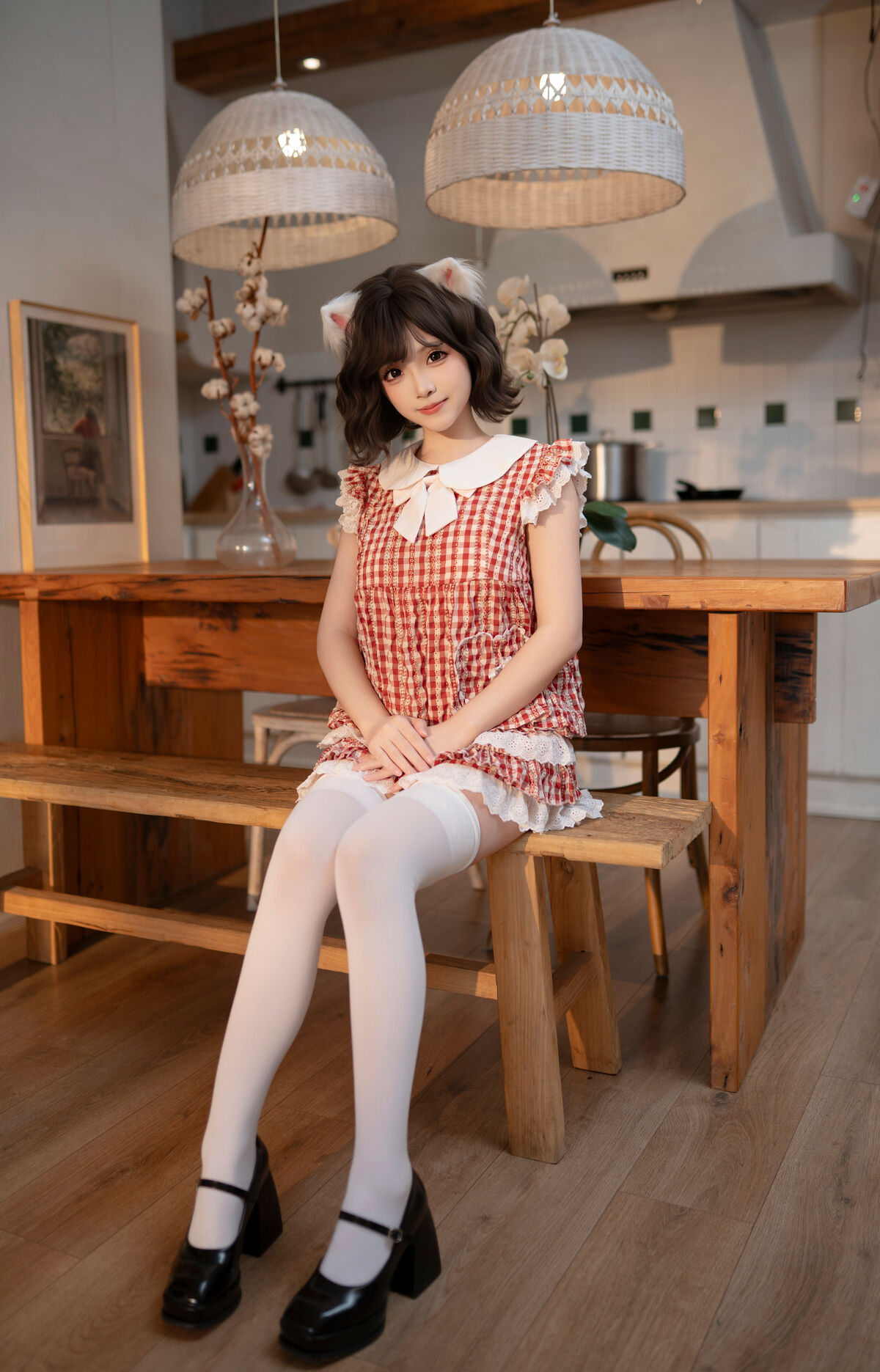 Coser@Bangni Bonnie - Chalet Meow (81P - 3V) Coser@Bangni Bonnie - Chalet Meow (81P - 3V)