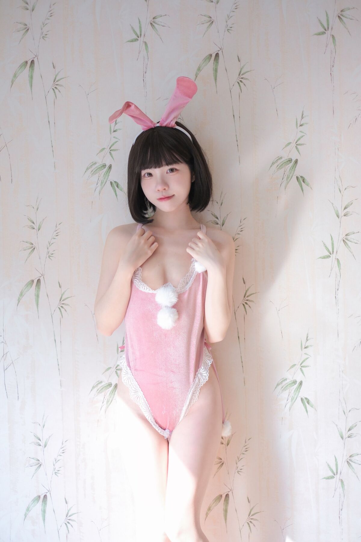 Coser@ Coco White Rabbit - Pure Desire Bunny Girl (51P) Coser@ Coco White Rabbit - Pure Desire Bunny Girl (51P)