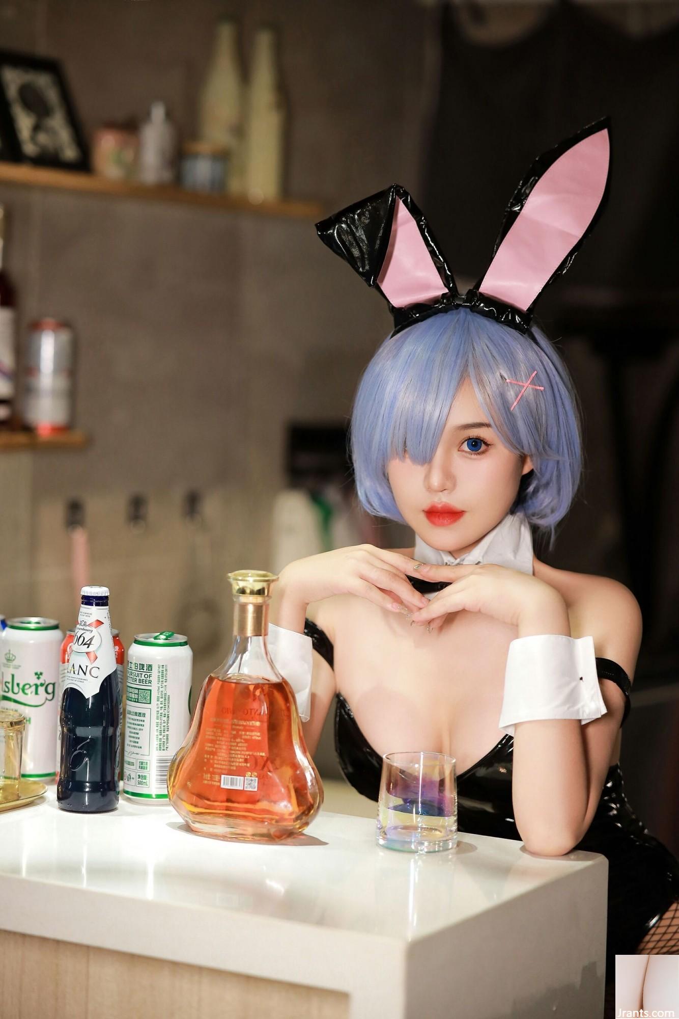 桃暖醬《雷姆》Cosplay (55P) 3 桃暖醬《雷姆》Cosplay (55P) 3