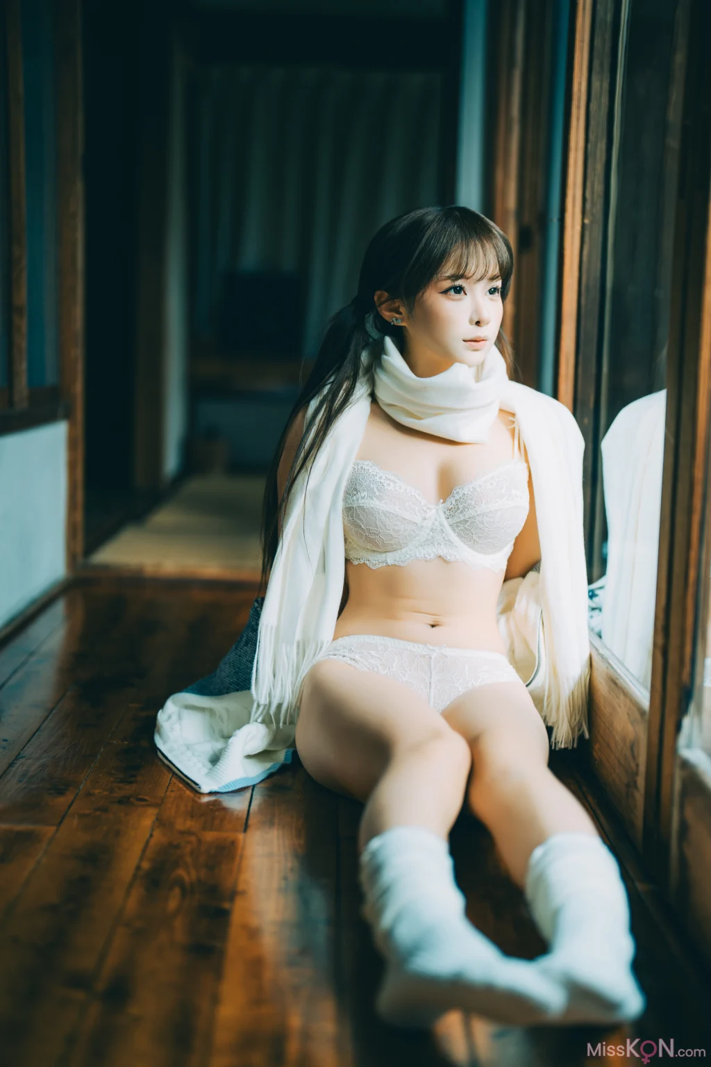 Coser@蠢沫沫 (chunmomo): 情人节 (26 photos) Coser@蠢沫沫 (chunmomo): 情人节 (26 photos)